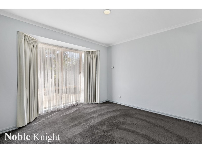 28 Somerset Crescent, Mansfield VIC 3722