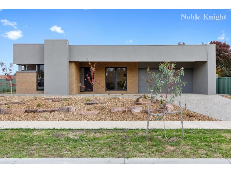 4 Carob Court, Mansfield VIC 3722