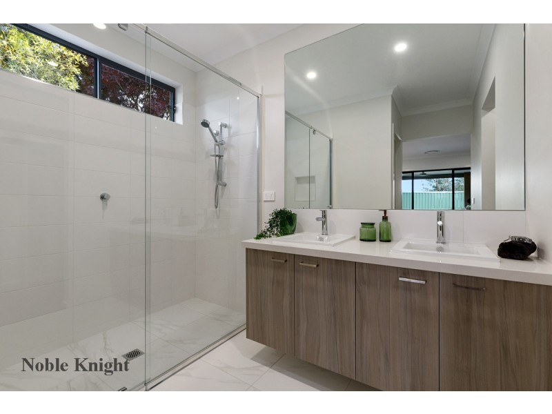 4 Carob Court, Mansfield VIC 3722