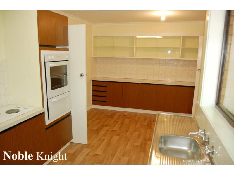 8A Logan Street, Mansfield VIC 3722