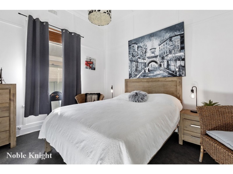 18 Chenery Street, Mansfield VIC 3722