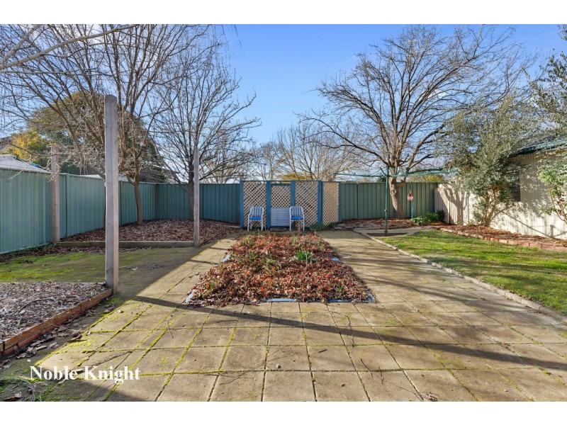 18 Chenery Street, Mansfield VIC 3722