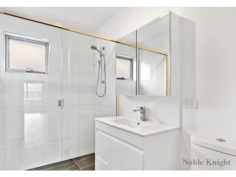 5/3 Highton Lane, Mansfield VIC 3722