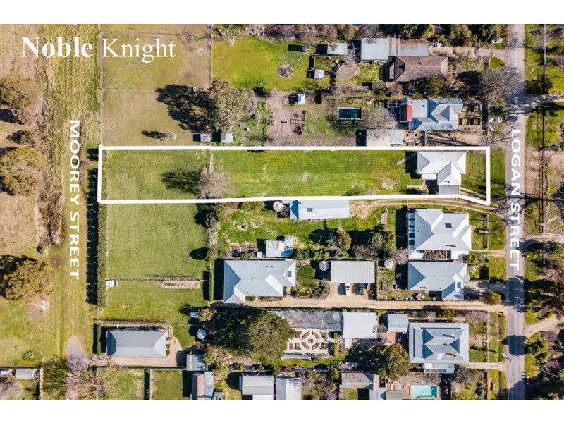 8B Logan Street, Mansfield VIC 3722