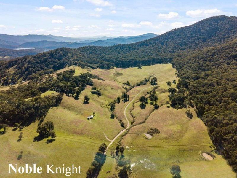 C/A 35/230 The Sideling, Jamieson VIC 3723