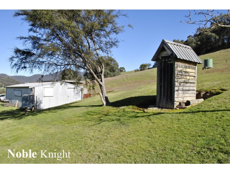 C/A 35/230 The Sideling, Jamieson VIC 3723