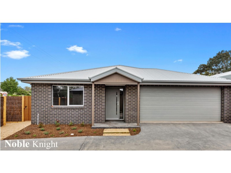 1/3 Highton Lane, Mansfield VIC 3722