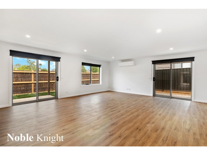 1/3 Highton Lane, Mansfield VIC 3722