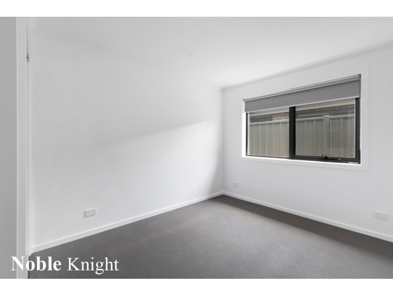 1/3 Highton Lane, Mansfield VIC 3722
