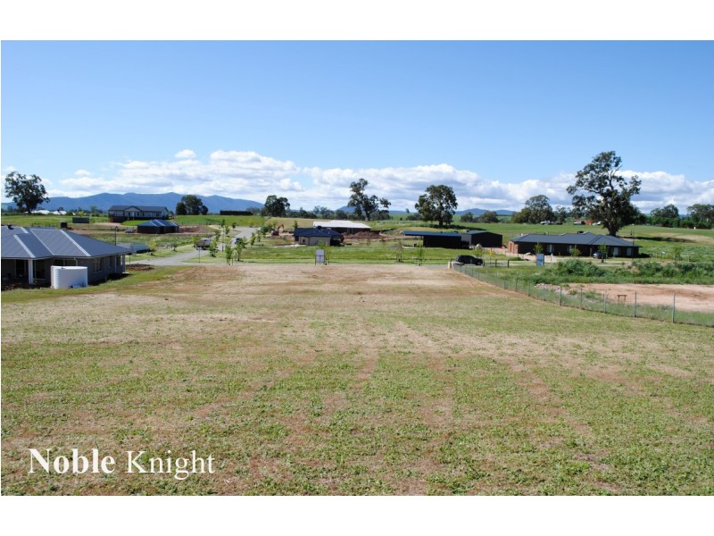 49/22 Maple Tree Boulevard, Mansfield VIC 3722