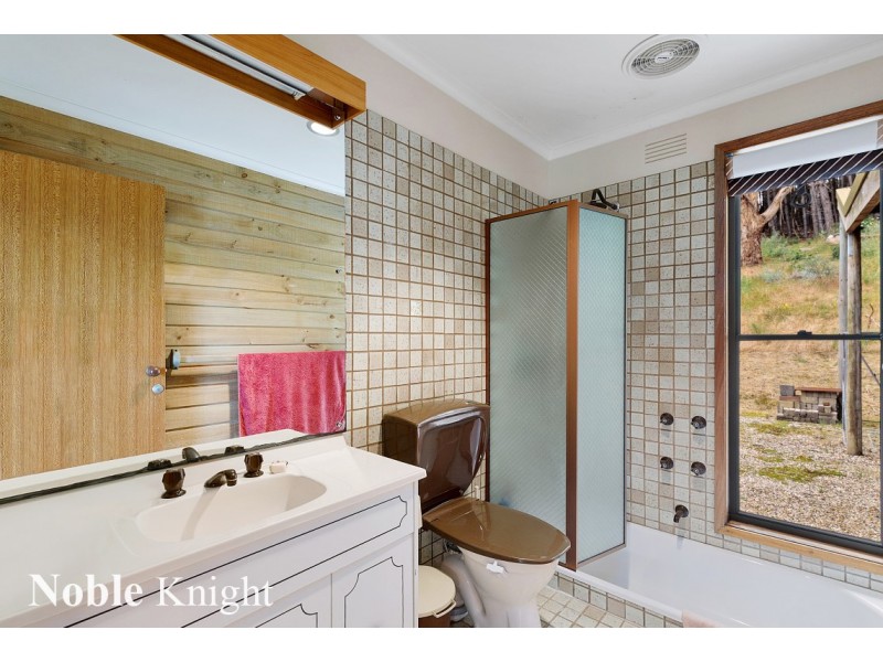 225 Campagnolos Road, Mansfield VIC 3722