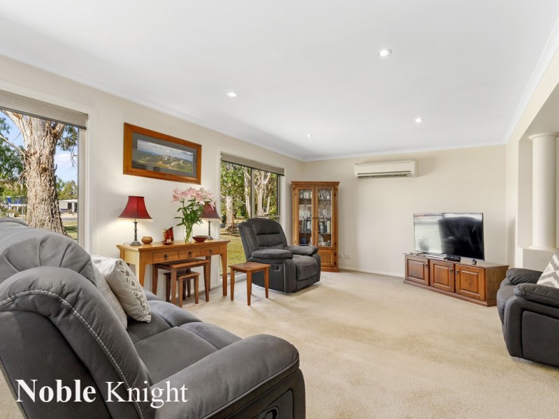 3 Amor Drive, Mansfield VIC 3722