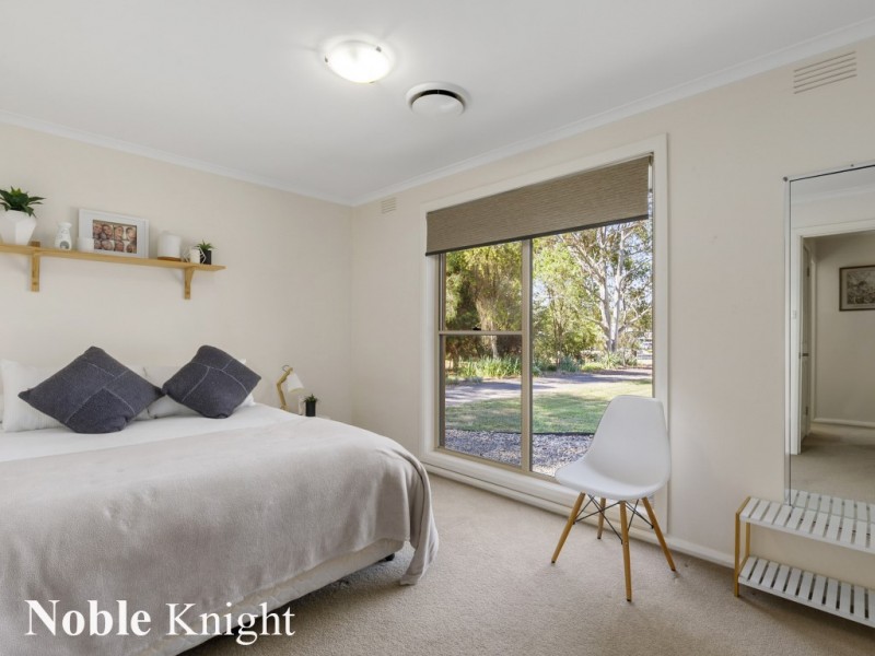 3 Amor Drive, Mansfield VIC 3722