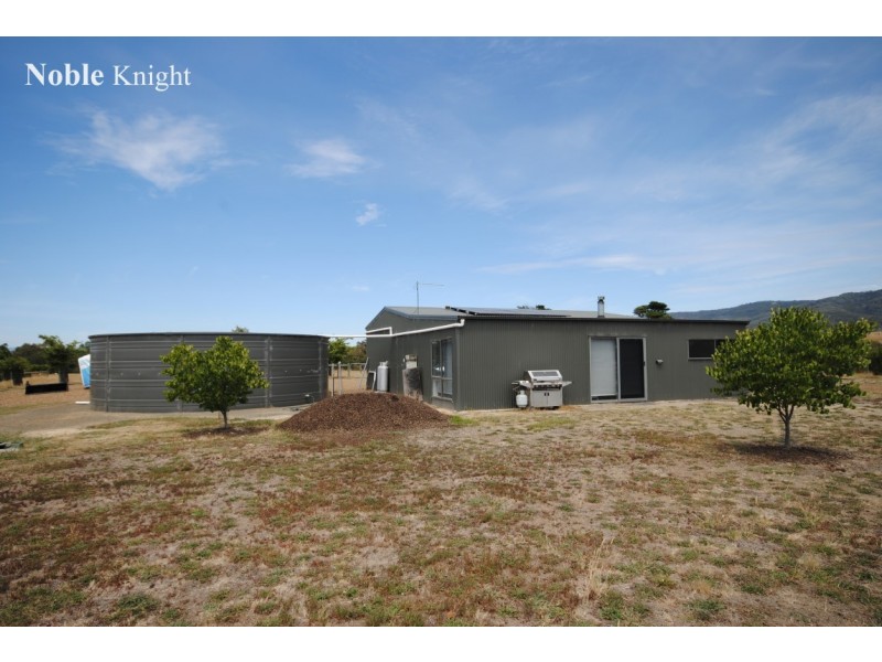 106 Yarck Road, Yarck VIC 3719