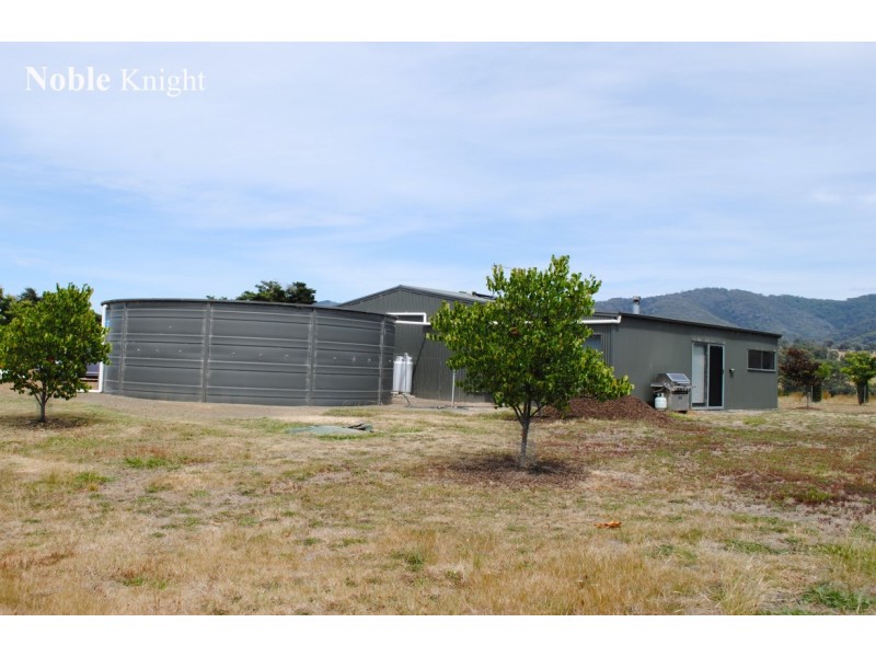 106 Yarck Road, Yarck VIC 3719