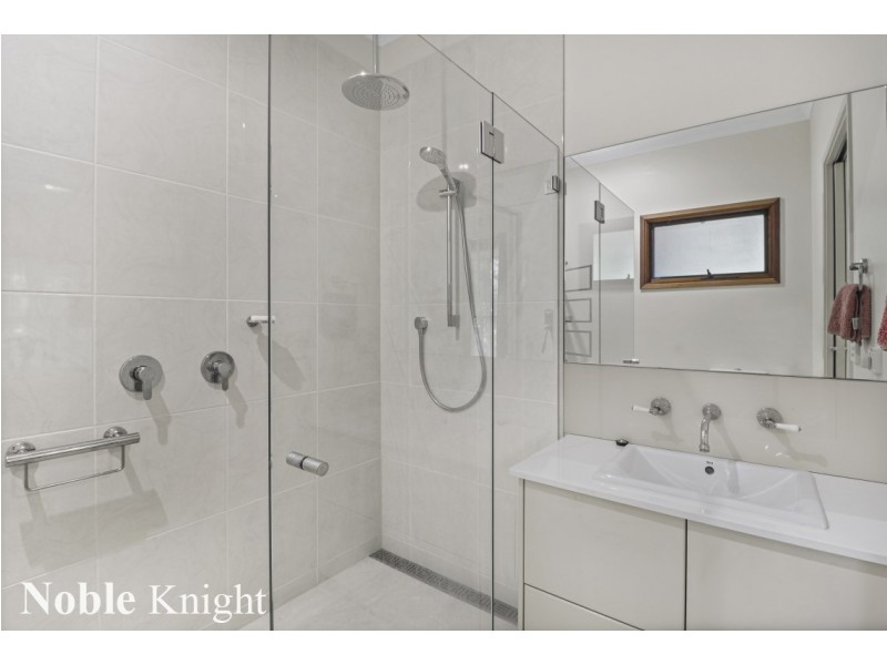 120 Highton Lane, Mansfield VIC 3722