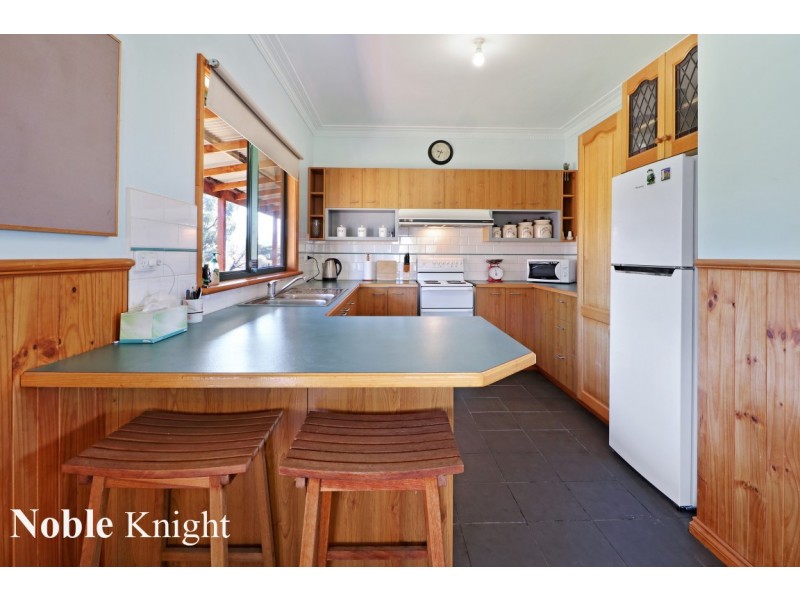 19 Star of the Glen Road, Bonnie Doon VIC 3720