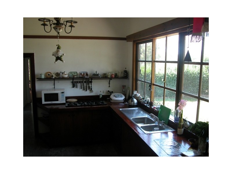 460 West Bunbartha Road, Tallygaroopna VIC 3634