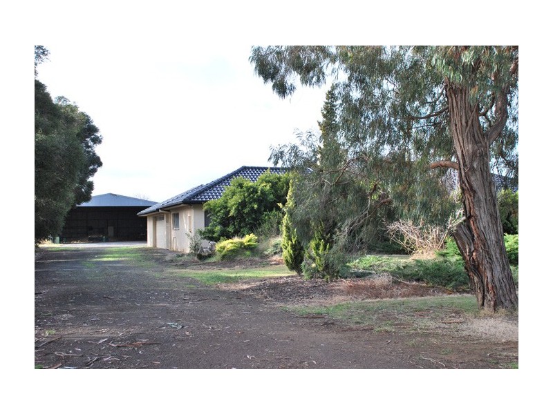 7880 Goulburn Valley Highway, Kialla VIC 3631