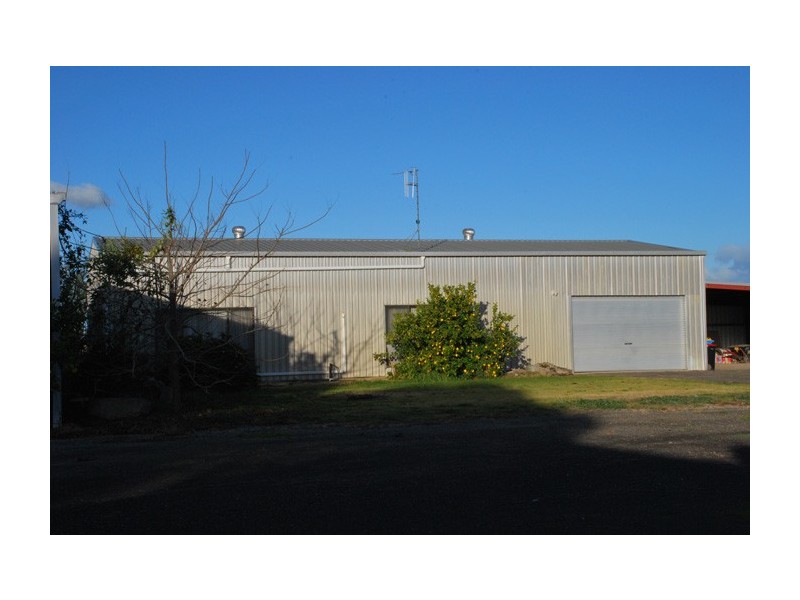 7880 Goulburn Valley Highway, Kialla VIC 3631