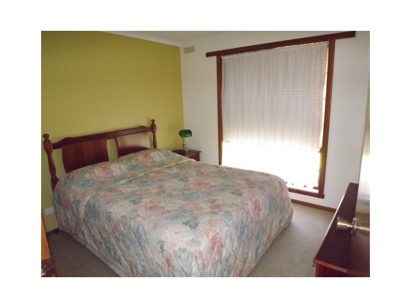 2/13 Clydesdale Court, Mooroopna VIC 3629