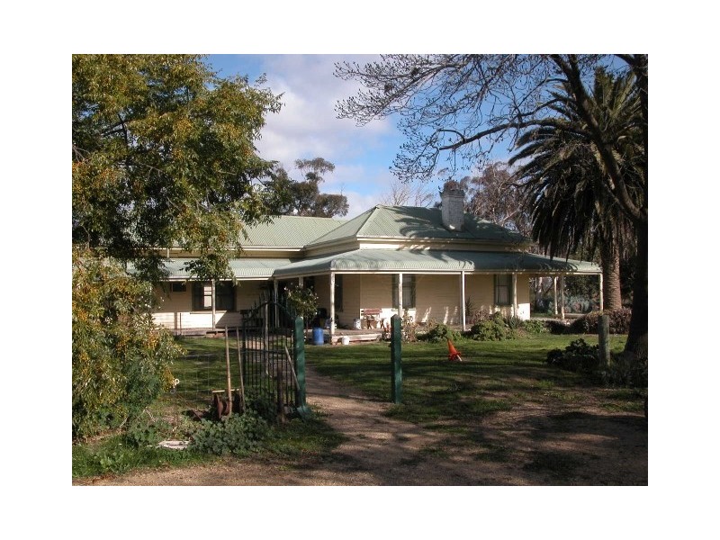 767 Grinter Road, Katamatite VIC 3649
