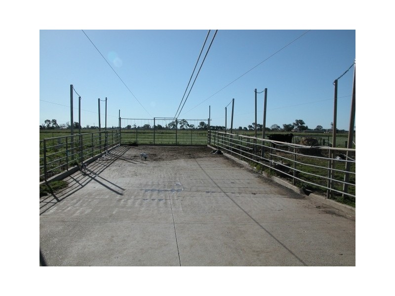 182 Union Road, Katandra West VIC 3634