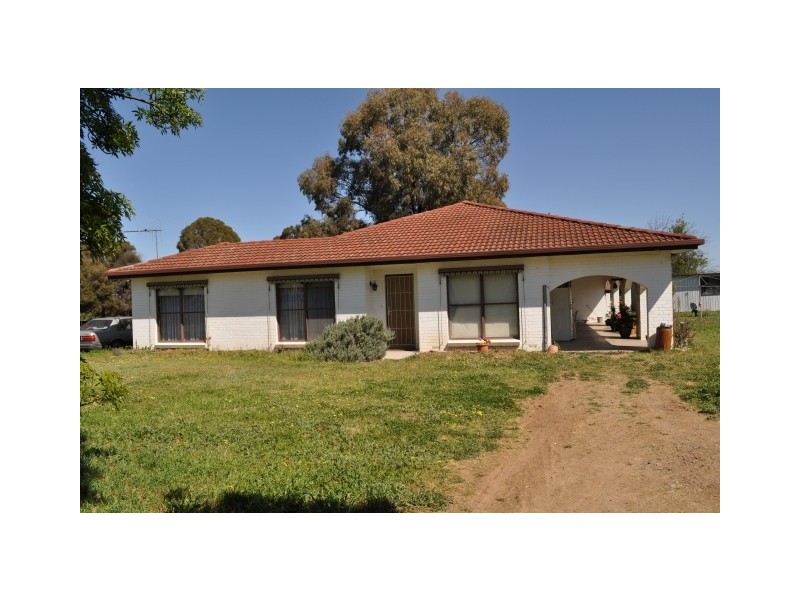 2340 Katamatite Shepparton Road, Tallygaroopna VIC 3634