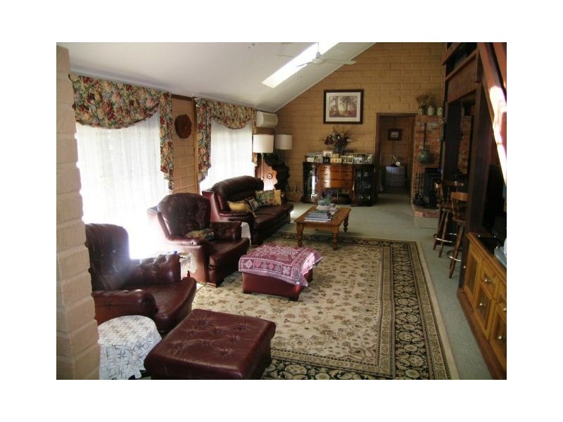 7 Wallace Street, Congupna VIC 3633