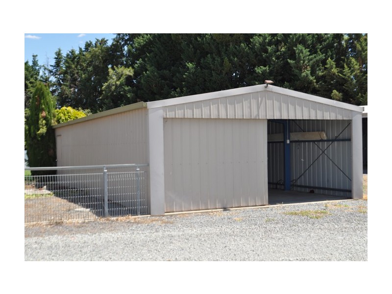 545 Old Dookie Road, Shepparton East VIC 3631