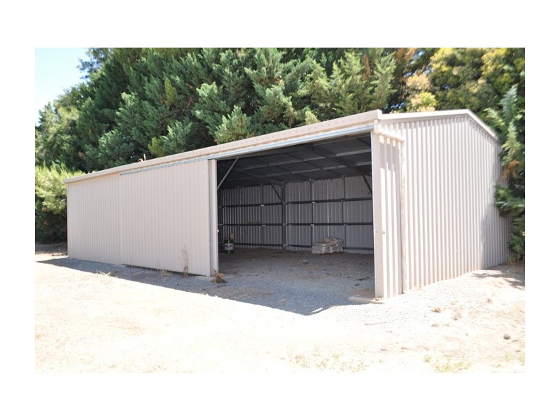 545 Old Dookie Road, Shepparton East VIC 3631