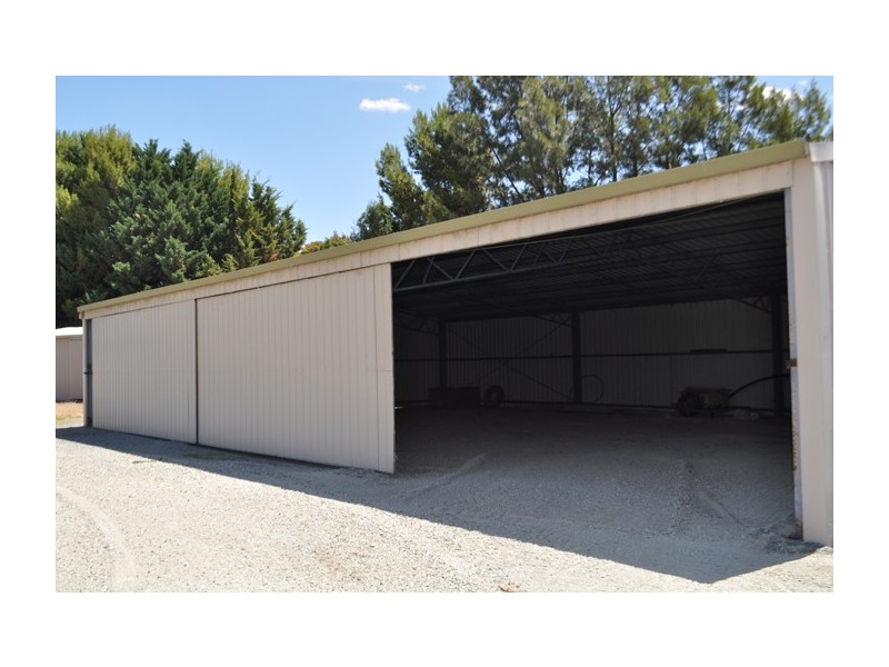 545 Old Dookie Road, Shepparton East VIC 3631