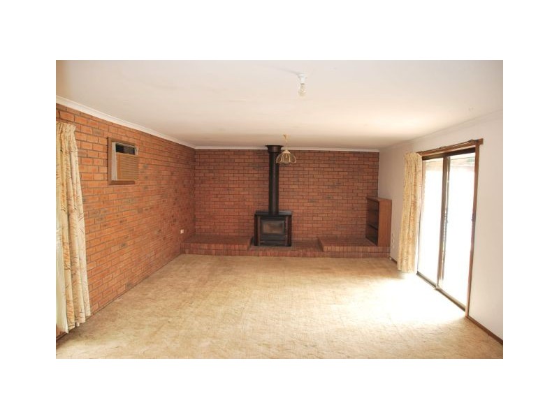 25 Hovell Crescent, Shepparton VIC 3630