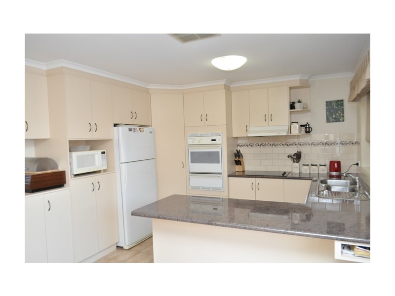 18 Coomboona Street, Shepparton VIC 3630