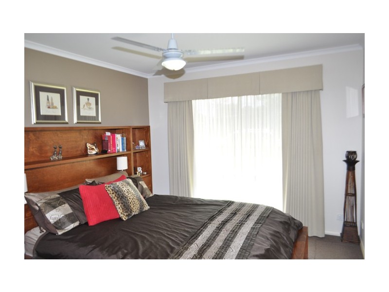 18 Coomboona Street, Shepparton VIC 3630