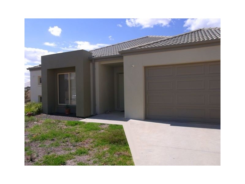 10 Shalimar Place, Shepparton VIC 3630