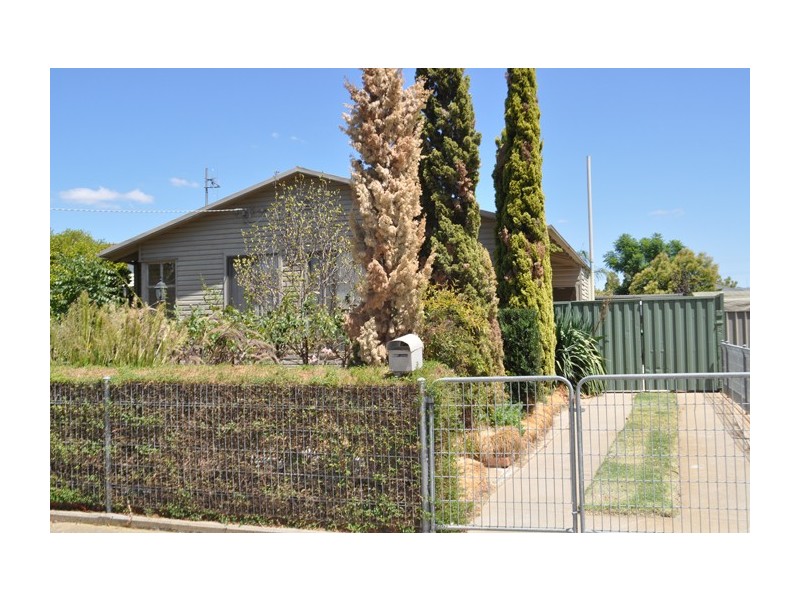 28 Halpin Crescent, Shepparton VIC 3630