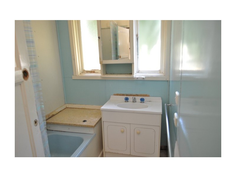 28 Halpin Crescent, Shepparton VIC 3630