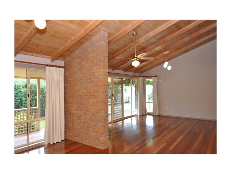 43 Delisle Ave, Shepparton VIC 3630