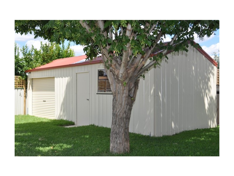 43 Delisle Ave, Shepparton VIC 3630