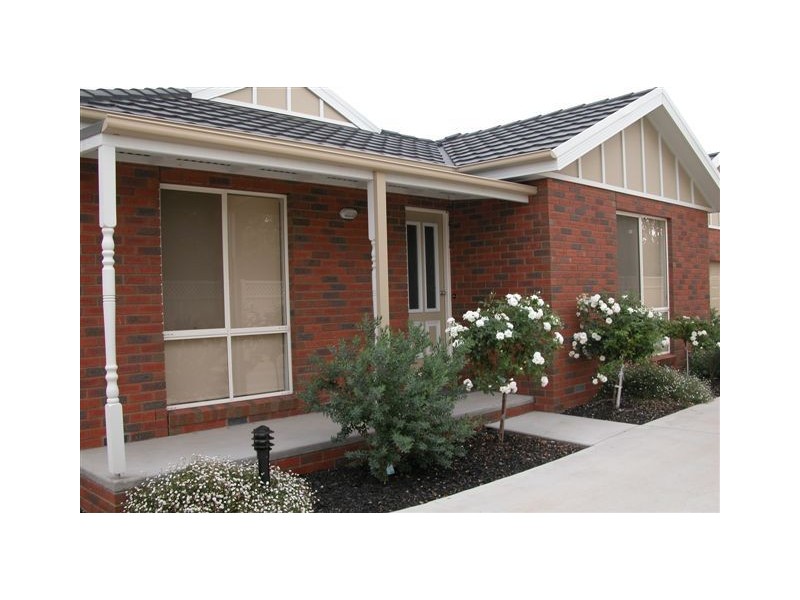 4/15 Graeme Street, Mooroopna VIC 3629