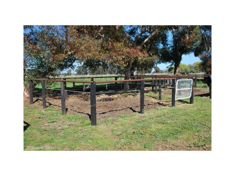 2190 Curr Road, Tongala VIC 3621