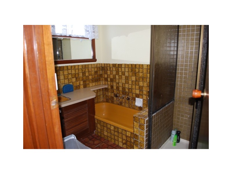 16 Baker Crescent, Mooroopna VIC 3629