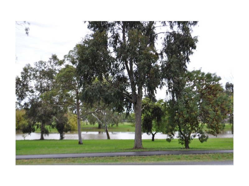 185 Mclennan Street, Mooroopna VIC 3629