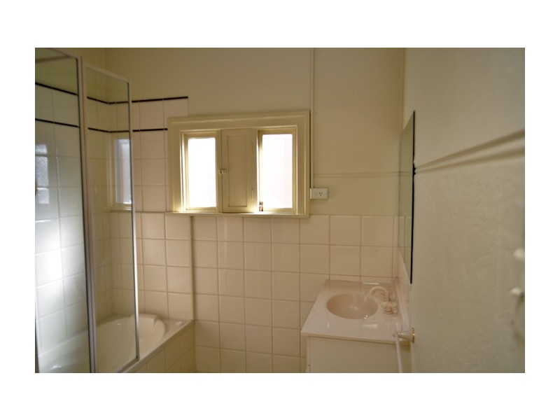 138 Nixon Street, Shepparton VIC 3630