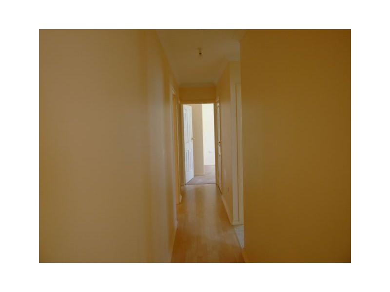 2/19 Dampier Avenue, Shepparton VIC 3630