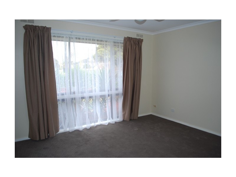 15 McFarlane Road, Mooroopna VIC 3629