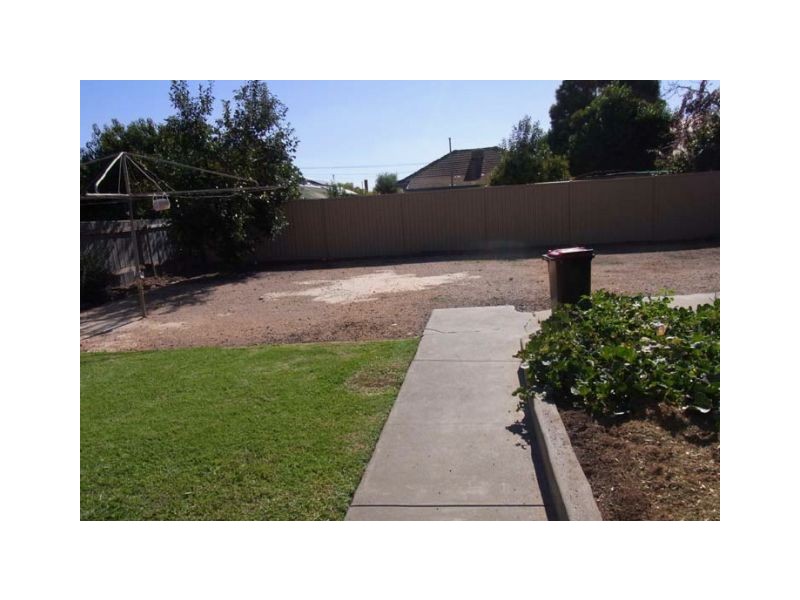 10 Clive Street, Shepparton VIC 3630