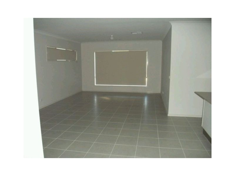 13 Hummingbird Place, Shepparton VIC 3630