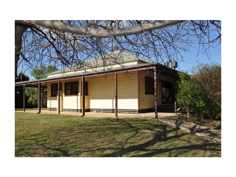 7585 Goulburn Valley Highway, Kialla VIC 3631